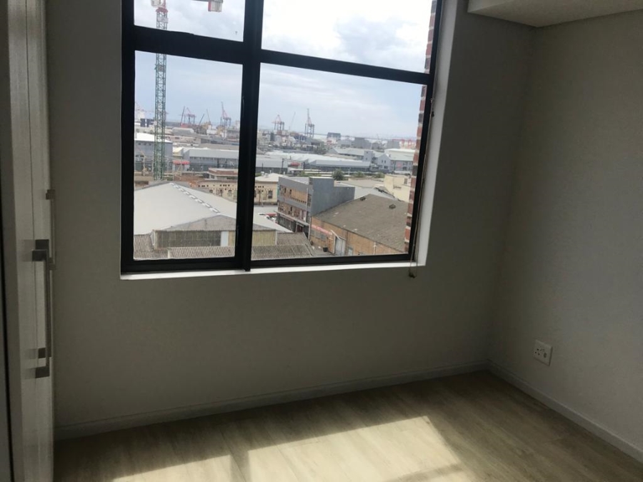 1 Bedroom Property for Sale in Woodstock Western Cape